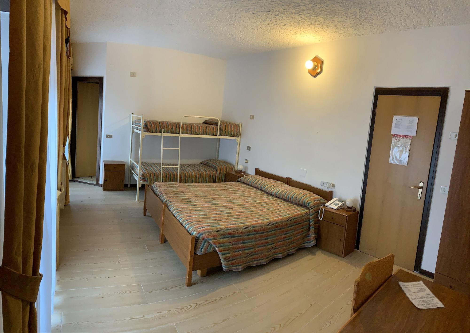 Hotel Sancamillo Dimaro Exteriör bild