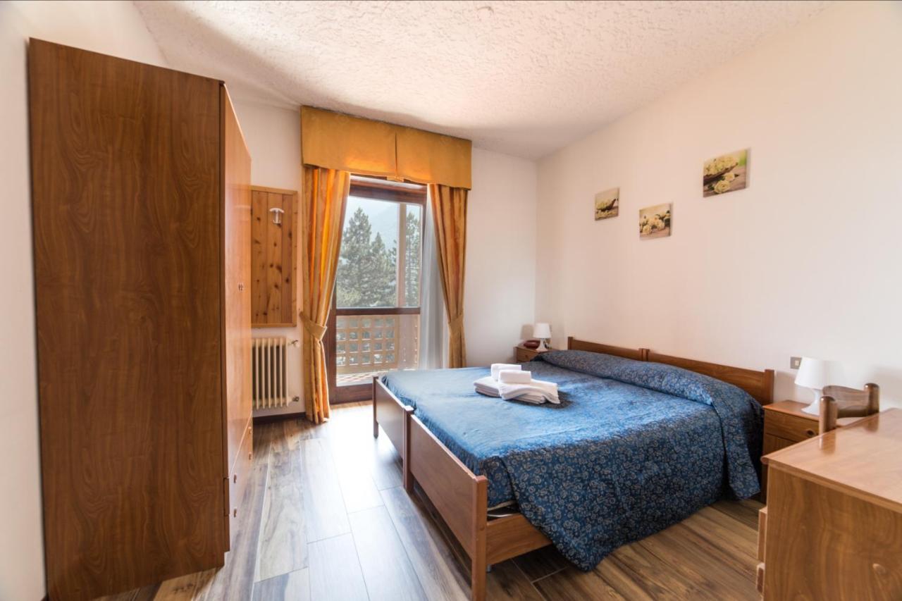 Hotel Sancamillo Dimaro Exteriör bild