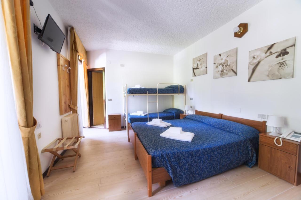 Hotel Sancamillo Dimaro Exteriör bild