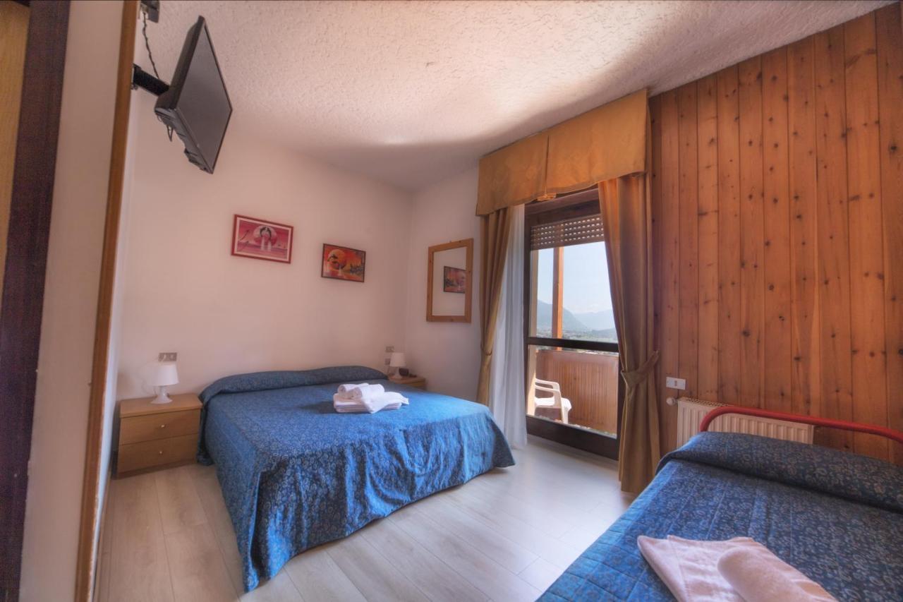 Hotel Sancamillo Dimaro Exteriör bild